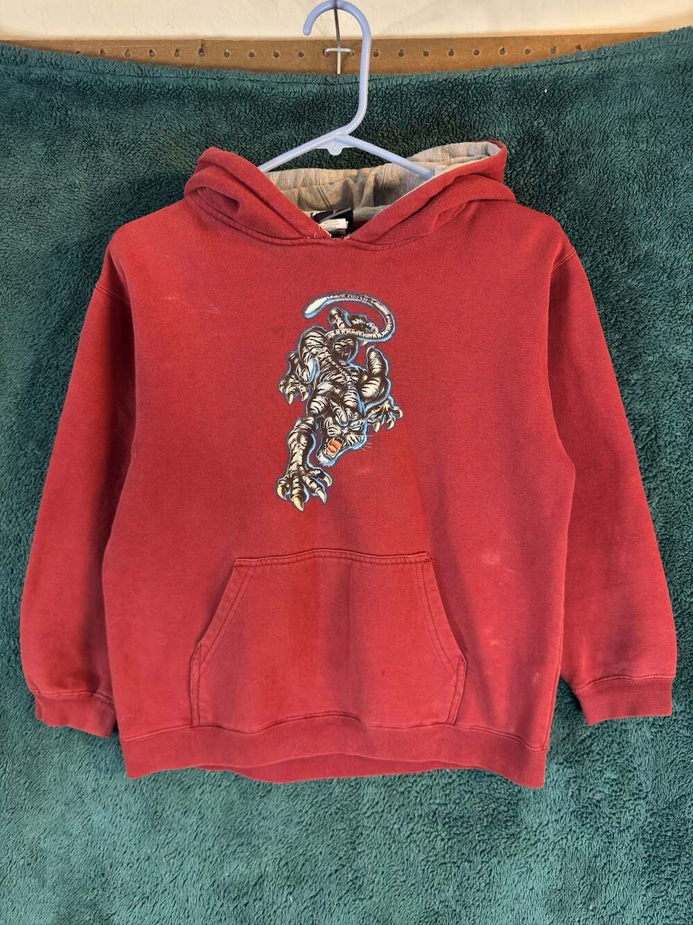 Vintage Top Heavy Red Tiger Graphic Hoodie